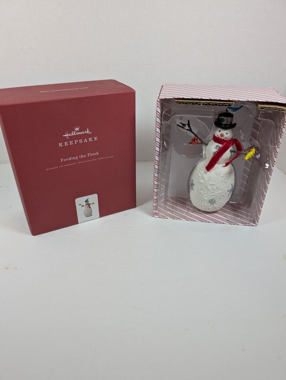 Hallmark Keepsake 2018 Christmas Ornament Snowman Feeding The Flock Birds MIB